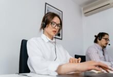 business support hotline available