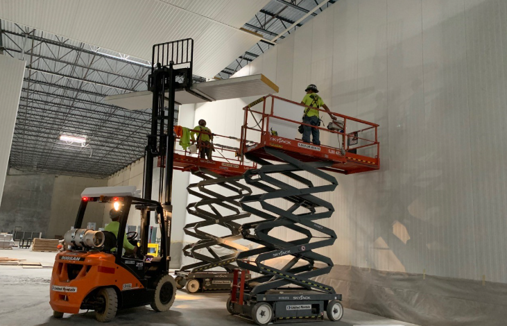 Why Contractors Prefer Metal Insulated Panels For Industrial Construction?