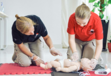 How First Aid Courses Help Save Lives Before Help Arrives?
