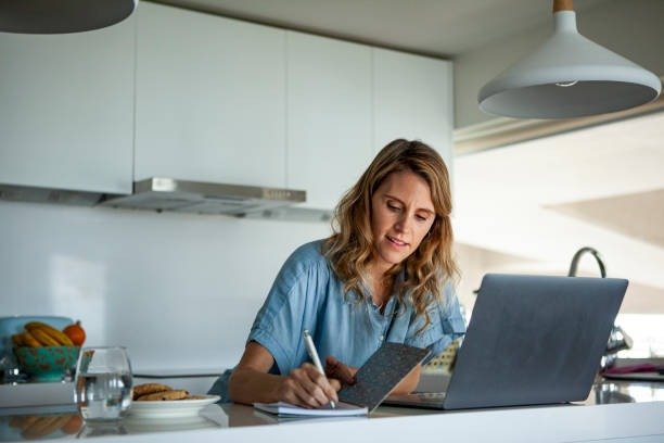 Why Is CCMS Software Becoming Essential for Documentation Teams