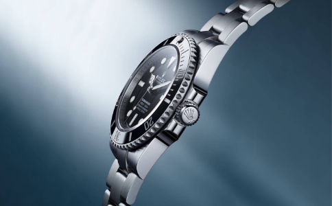 The Rolex Submariner and Its Lasting Influence on Dive Watches